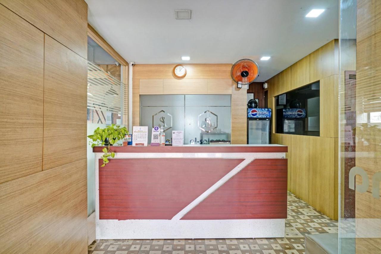 Capital O 87015 Hotel Al Salama Kochi Exterior photo